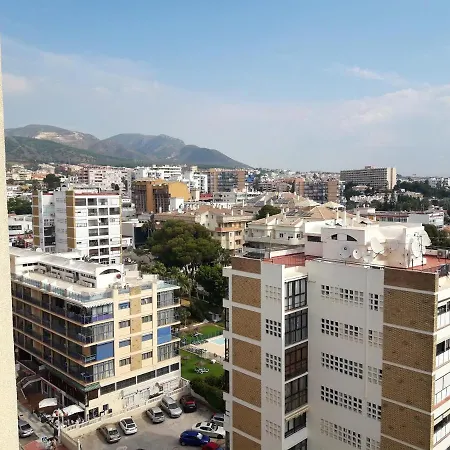 Sea View Haven: Mountain Retreat With Pool Apartment Benalmadena
