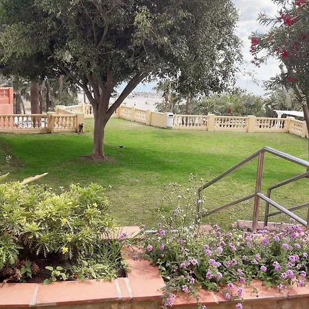 Sea View Haven: Mountain Retreat With Pool Benalmadena